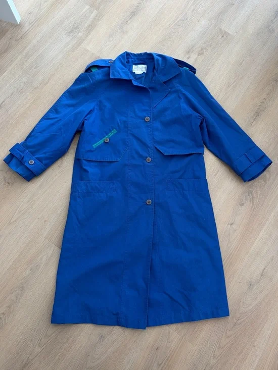 Vintage Bold Royal Blue Long Trench Coat with Green Accent Size Medium - Picture 3 of 11